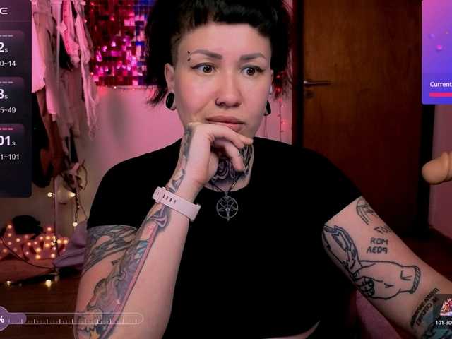 SenoritaDakota's BongaCams show and profile