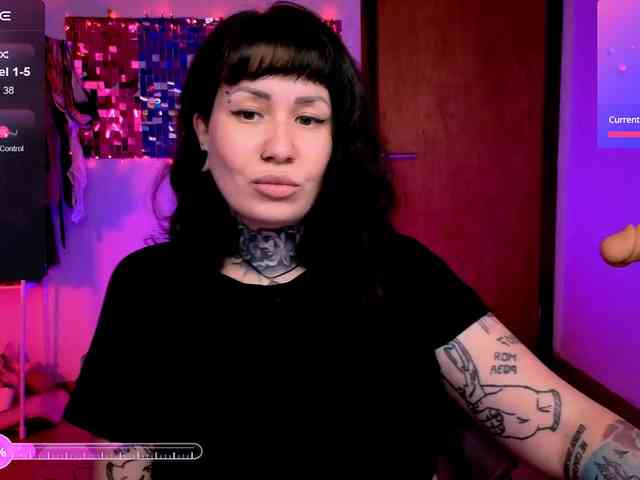 free sexcam SenoritaDakota