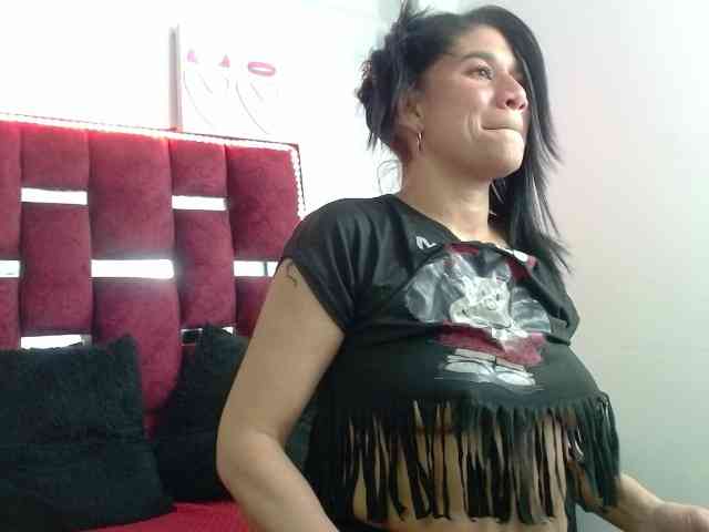 Pamelacruzthx webcam