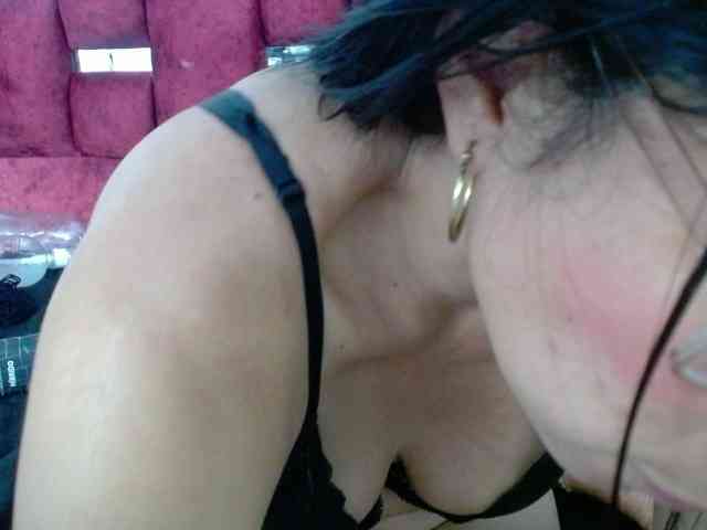 Pamelacruzthx webcam
