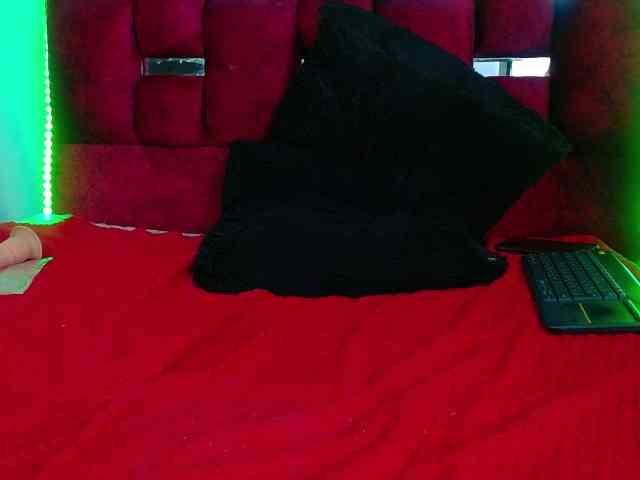 Pamelacruzthx webcam