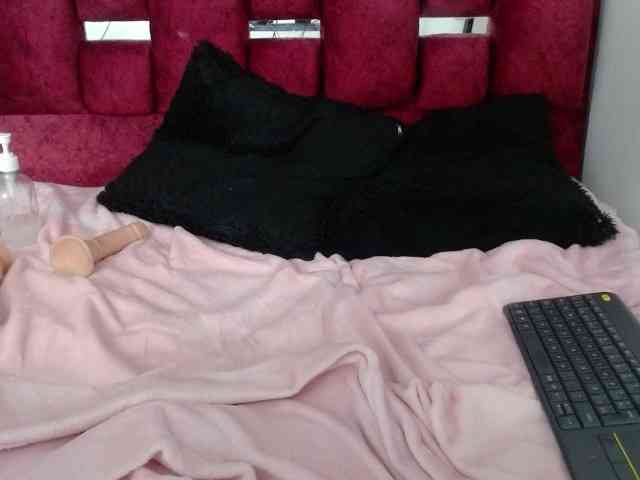 Pamelacruzthx webcam