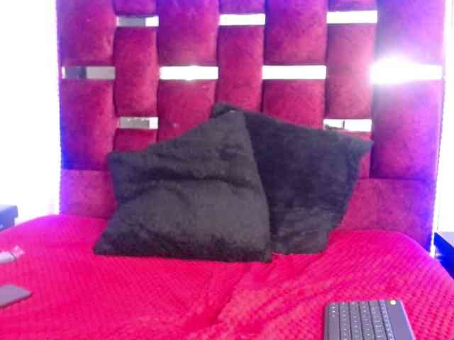 Pamelacruzthx webcam