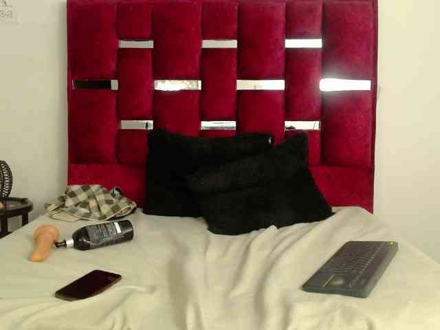Pamelacruzthx webcam