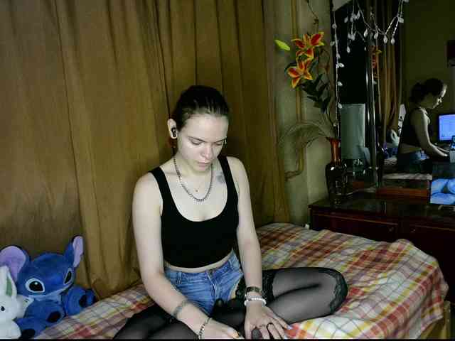 LilitDays webcam