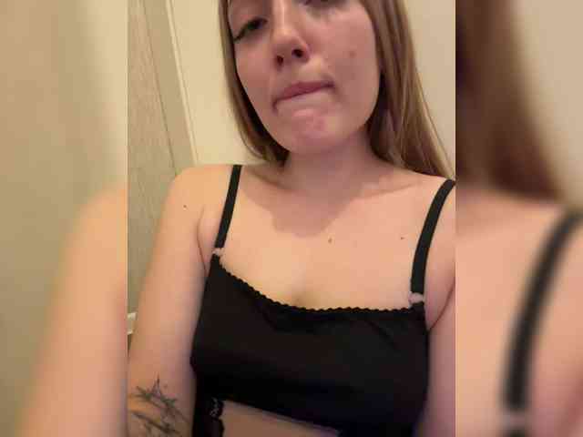 blaaaackgirl webcam