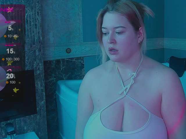 HelenHartt's BongaCams show and profile