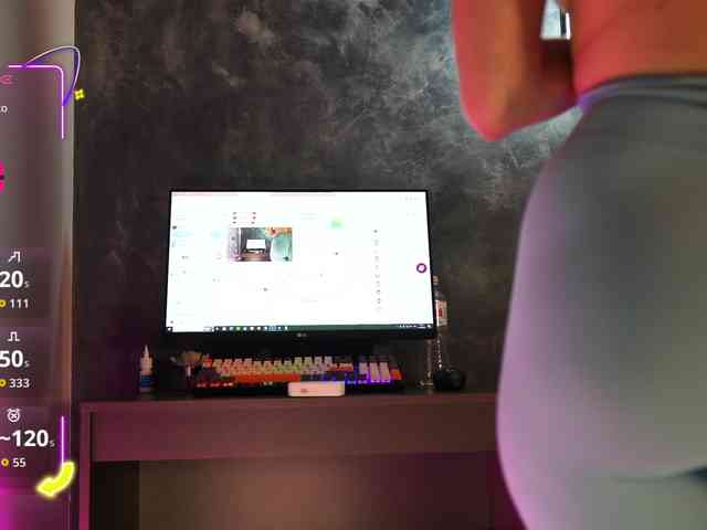 MissKristal webcam