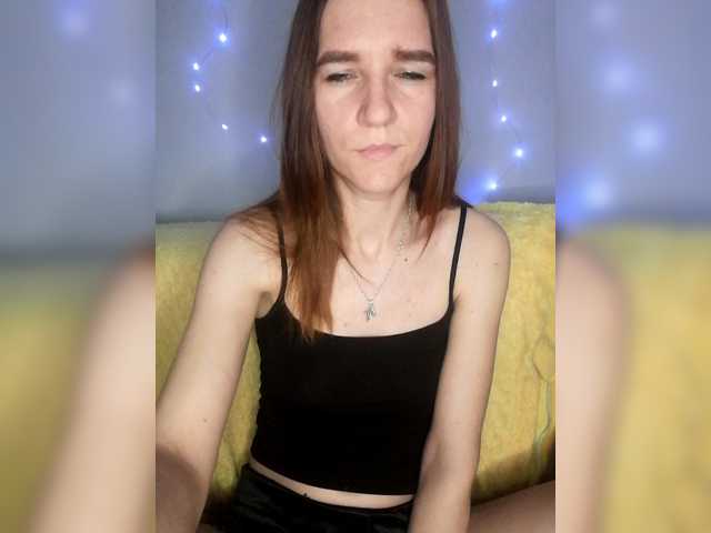 Mila-1's BongaCams show and profile
