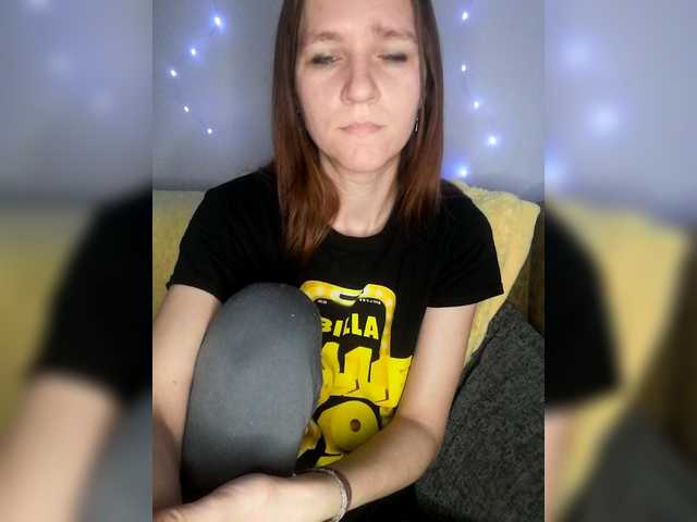 Mila-1's BongaCams show and profile