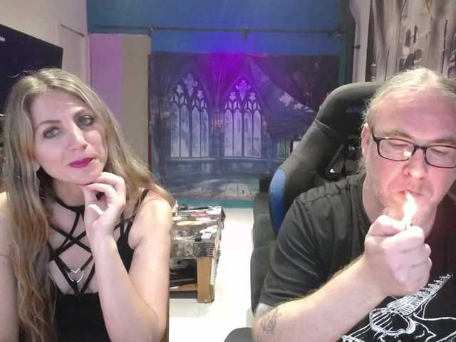 GiselleandJay – webcam model profile photo