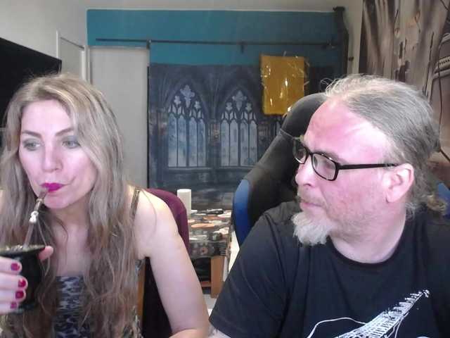 Masturbate to sweet slut GiselleandJay GiselleandJay from BongaCams