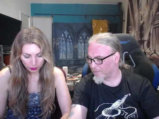Masturbate to sweet slut GiselleandJay GiselleandJay from BongaCams