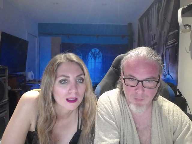 GiselleandJay – webcam model profile photo