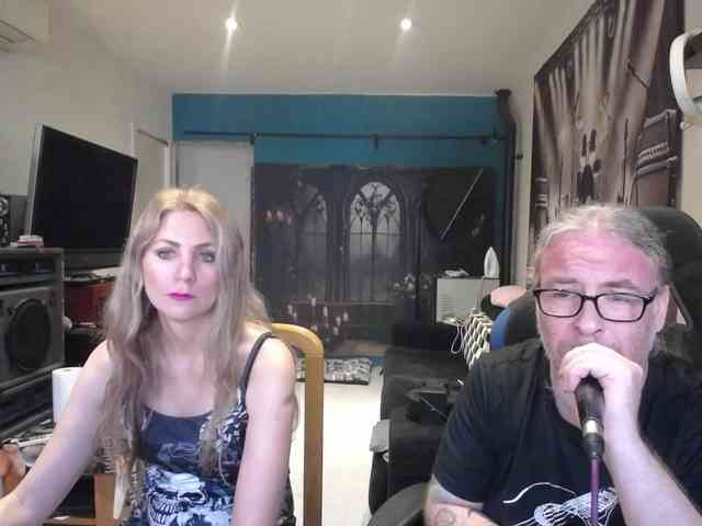 GiselleandJay webcam