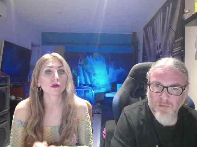 GiselleandJay Live Webcam on BongaCams