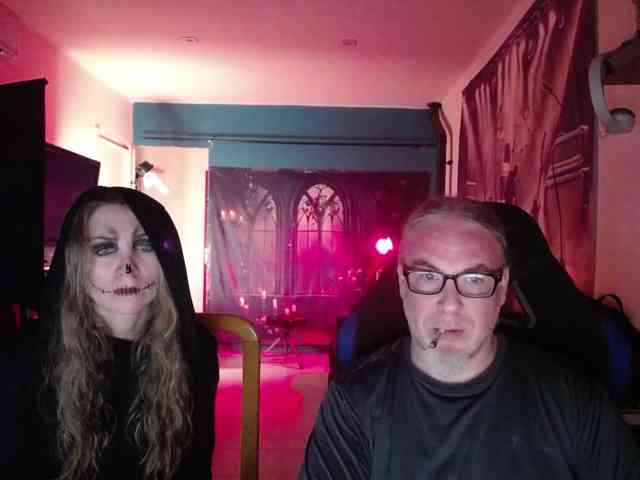 GiselleandJay webcam