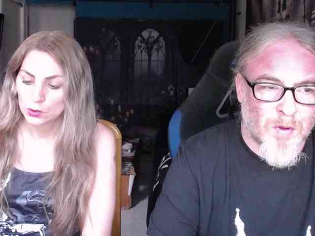 GiselleandJay webcam