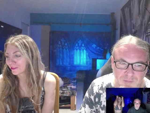 GiselleandJay webcam