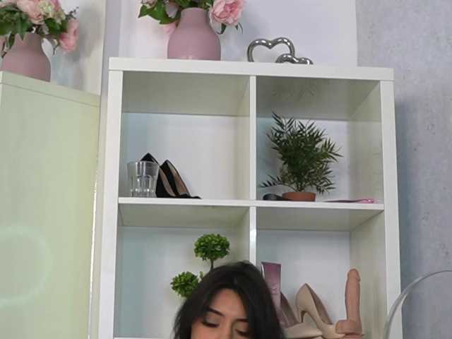 Cute EveWilder wants you to fuck her body now EveWilder from BongaCams