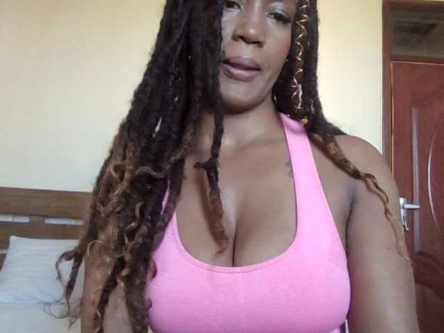  Ladyhoneyhotpot chat room