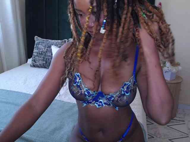 Saharangoddess webcam