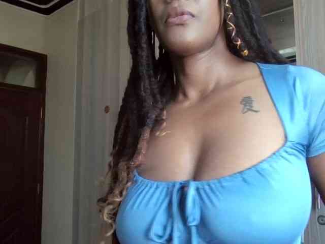 Saharangoddess webcam