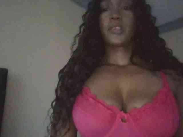 Saharangoddess webcam