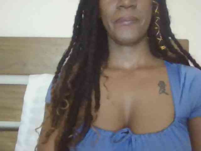 Saharangoddess webcam