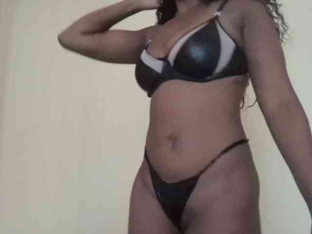 Saharangoddess webcam