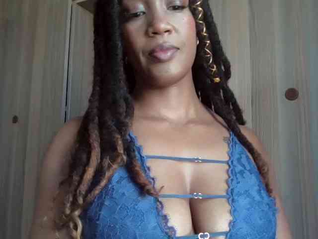 Saharangoddess webcam