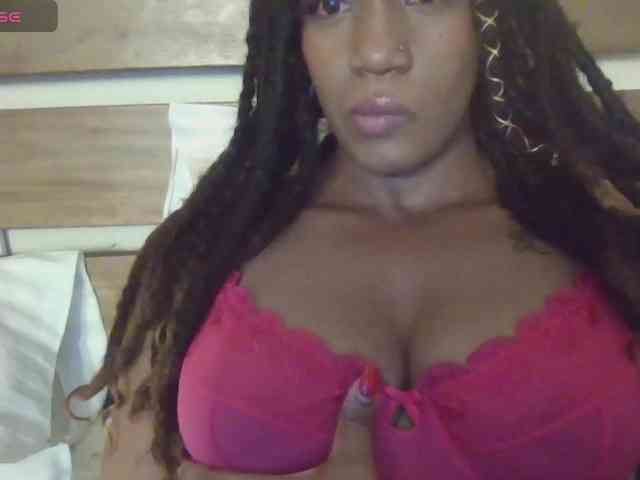Saharangoddess webcam
