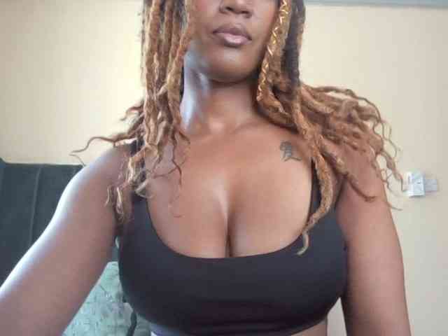 Saharangoddess webcam