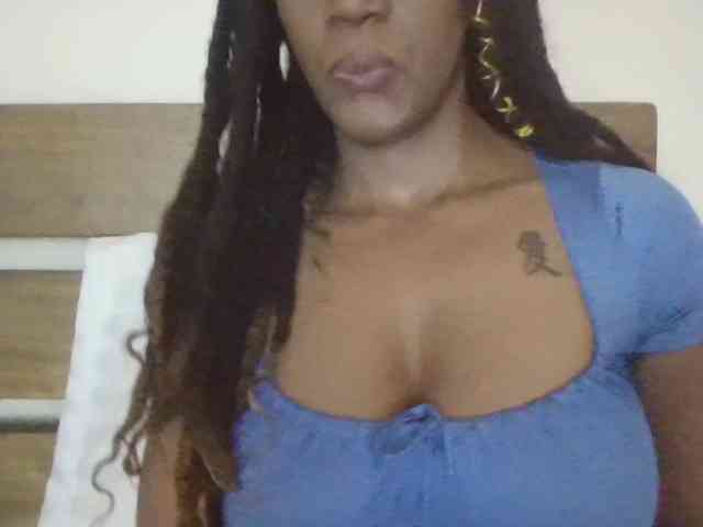 Saharangoddess webcam