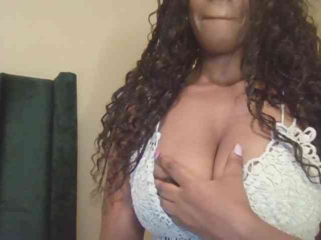 Saharangoddess webcam