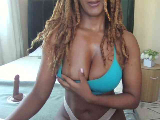 Saharangoddess webcam