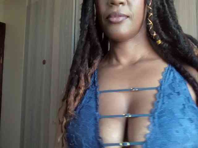 Saharangoddess webcam