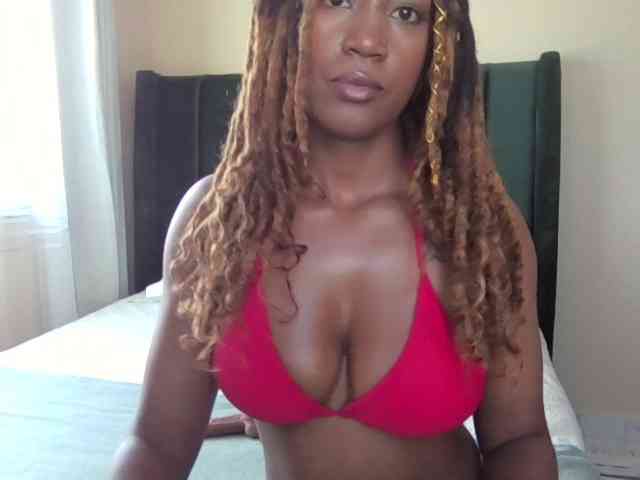 Saharangoddess webcam