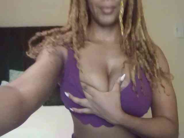 Saharangoddess webcam