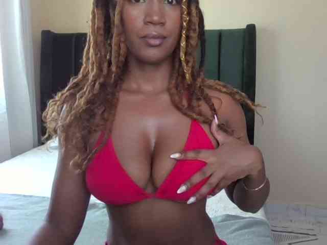 Saharangoddess webcam