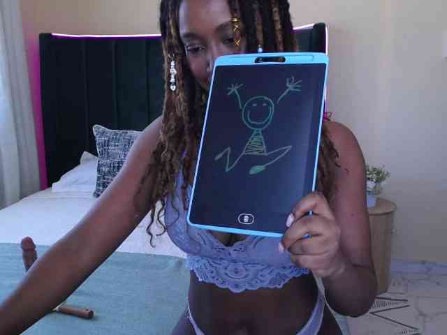 Saharangoddess webcam