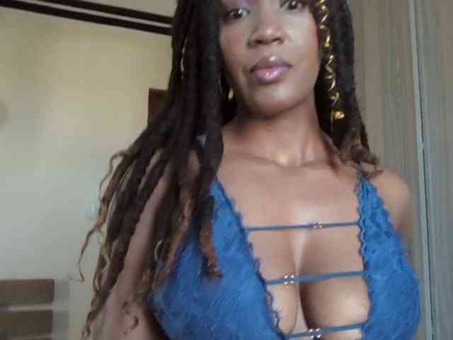 Saharangoddess webcam
