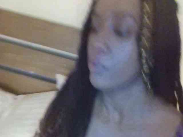 Saharangoddess webcam