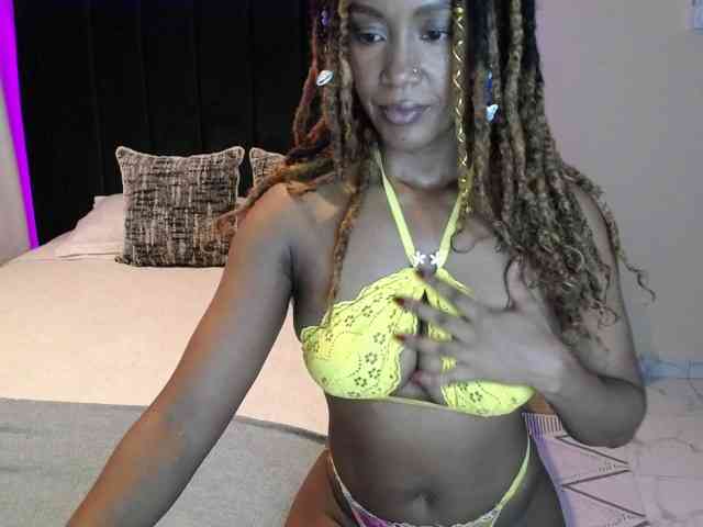 Saharangoddess webcam
