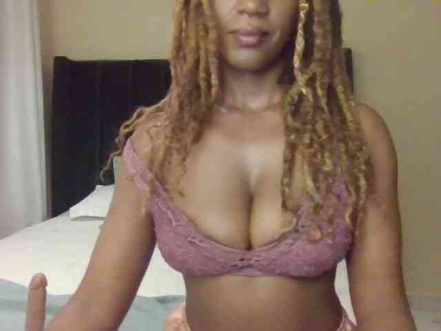 Saharangoddess webcam