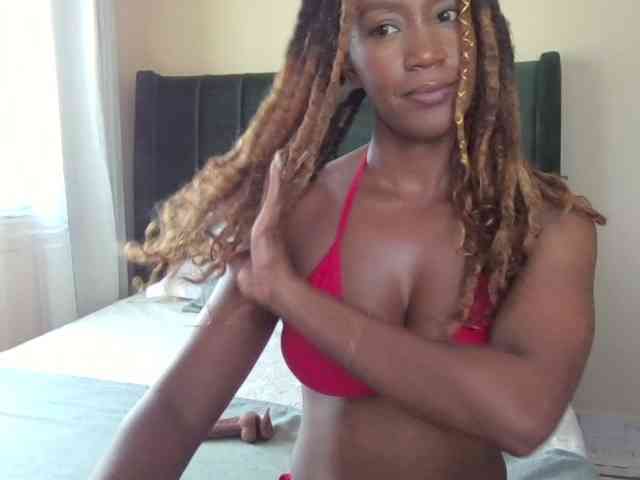 Saharangoddess webcam