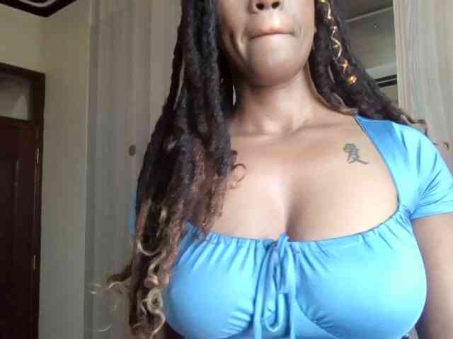 Saharangoddess webcam