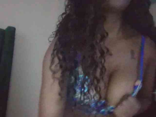 Saharangoddess webcam