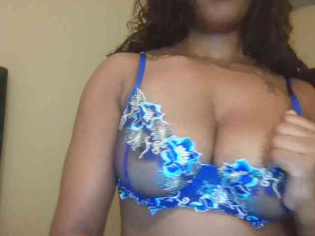 Saharangoddess webcam