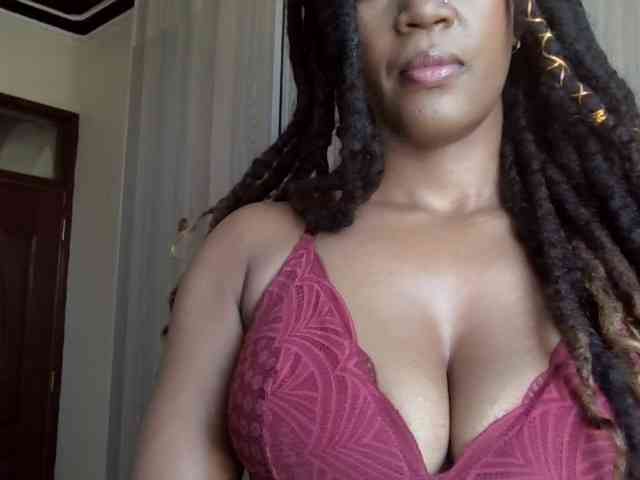 Saharangoddess webcam